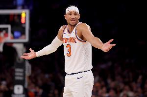 丁威迪：哈特是万金油型球员 他能干所有脏活累活